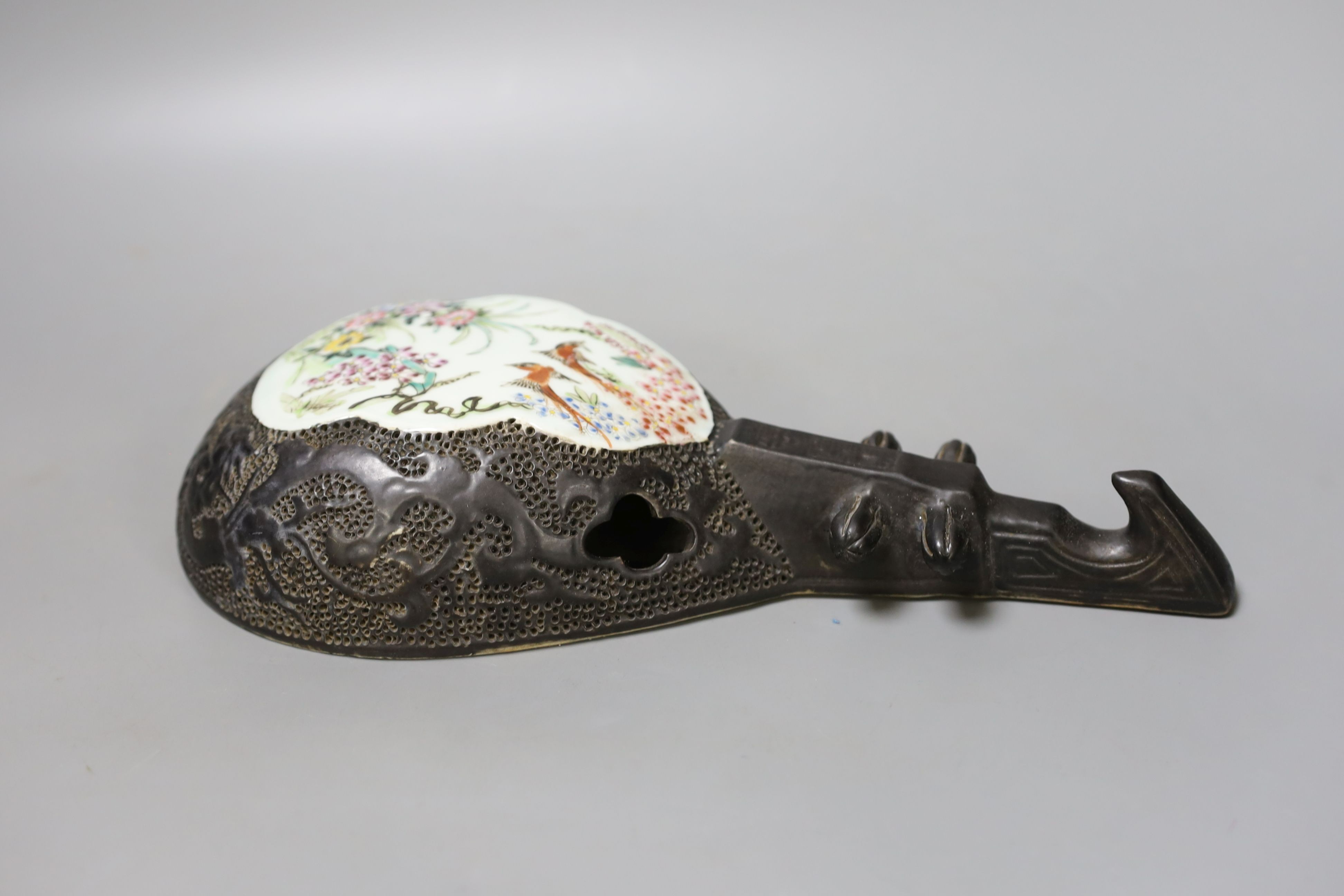 A Japanese famille rose wall pocket in the shape of a mandolin - 28cm tall